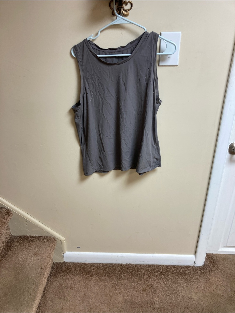 Everyday Sleeveless Women’s Tank Top - Gray